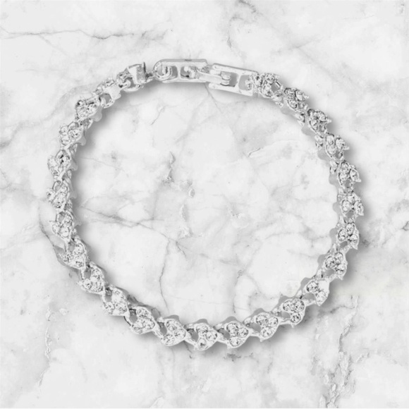 ✨ gorgeous crystals Bracelet ✨​​​